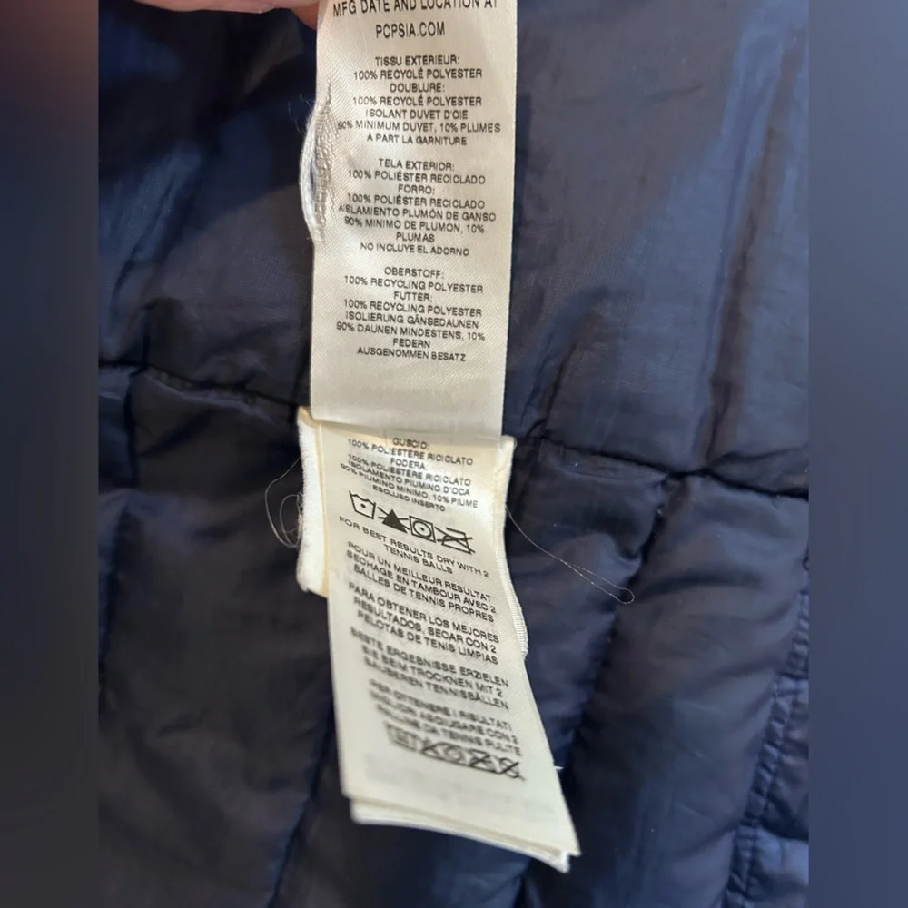 Patagonia men’s medium navy blue down sweater puffer jacket with pockets - Picture 10 of 16